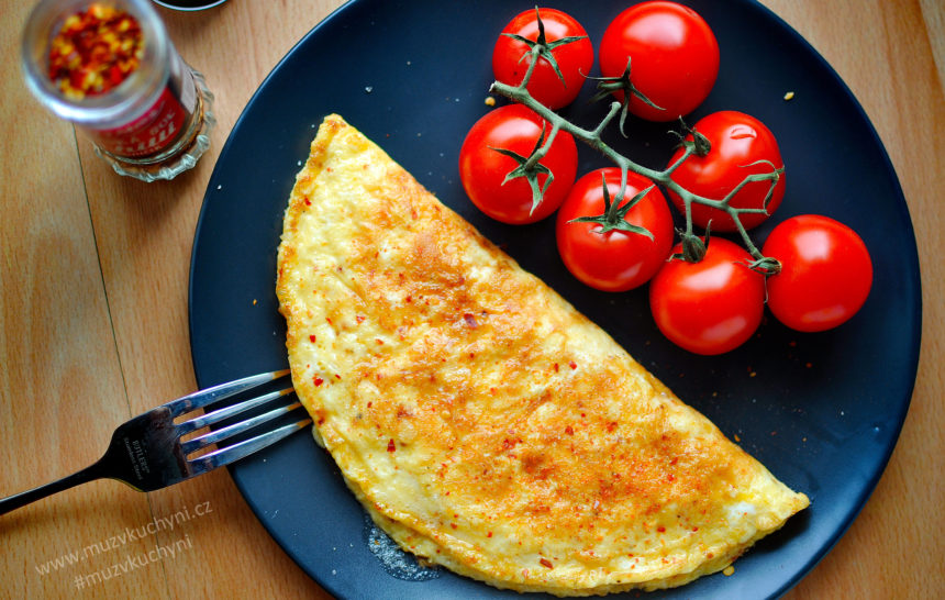 Chilli-omeleta se sýrem